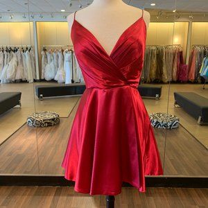 sweet heart neckline, aline, silk , short dress